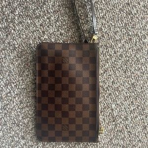 Louis Vuitton Neverfull Wristlet, Brown Damier